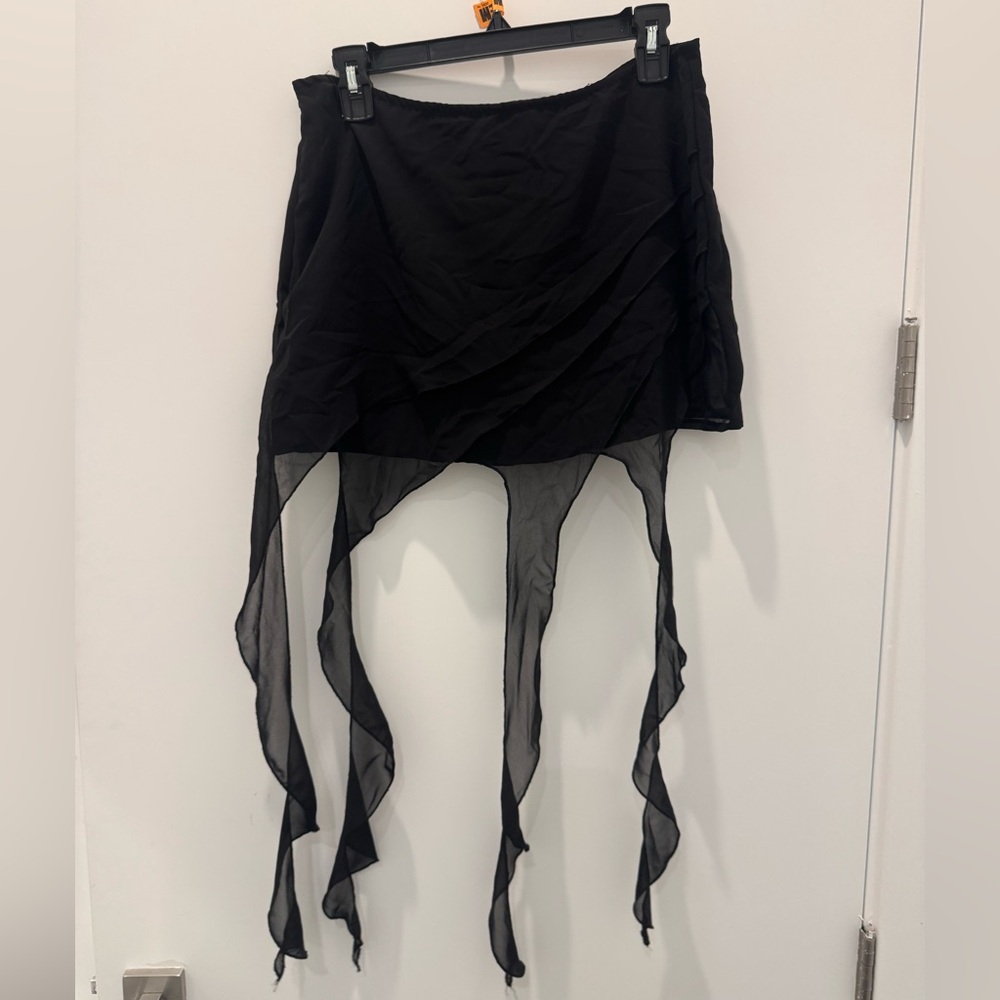 Black skirt